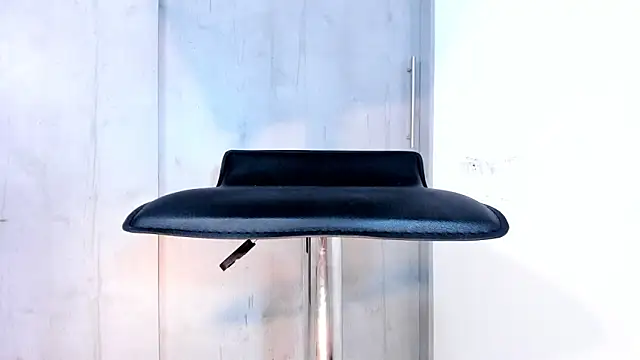 Snapshot of Bigcock_27cmt chatting on October 2025 09:54:01 AM Bigcock 27cmt online show from October 2025 09:54:01 AM