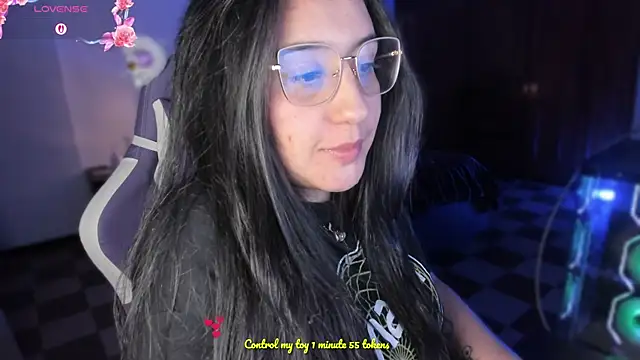 Snapshot of tellmemaddie chatting on July 2026 12:05:01 AM tellmemaddie online show from July 2026 12:05:01 AM