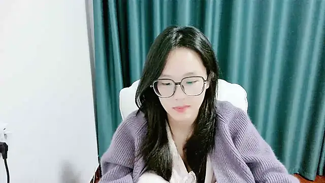 Snapshot of guai00 chatting on October 2025 06:19:01 PM guai00 online show from October 2025 06:19:01 PM