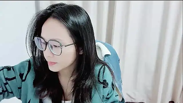 guai00 online show from January 2026 01:24:02 PM