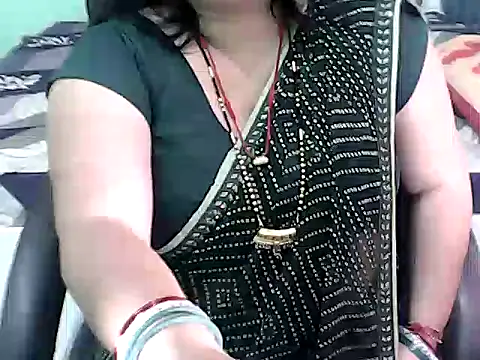 Snapshot of BABITA_KUMARII chatting on February 2026 05:12:02 PM BABITA KUMARII online show from February 2026 05:12:02 PM