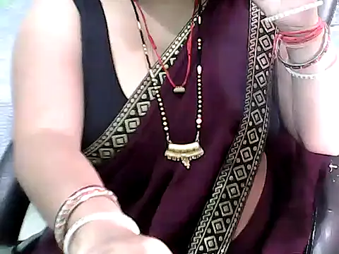 BABITA KUMARII online show from April 2026 05:05:02 PM