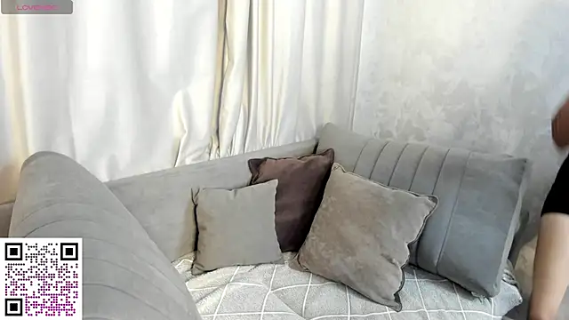 Snapshot of Michelle_Murray chatting on October 2025 01:03:02 AM Michelle Murray online show from October 2025 01:03:02 AM