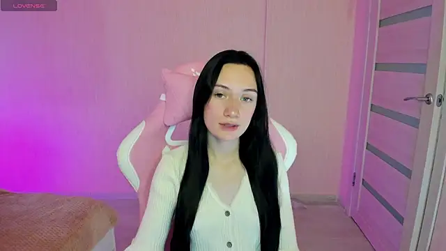 Snapshot of Arina_Meow19 chatting on October 2025 06:00:01 AM Arina Meow19 online show from October 2025 06:00:01 AM