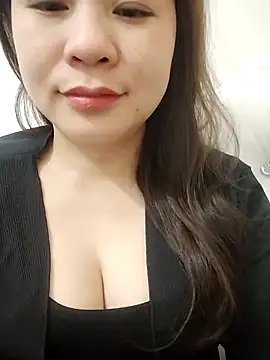 Girl Shy2000 online show from February 2026 12:42:02 AM