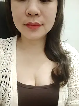 Girl Shy2000 online show from March 2026 10:33:01 PM