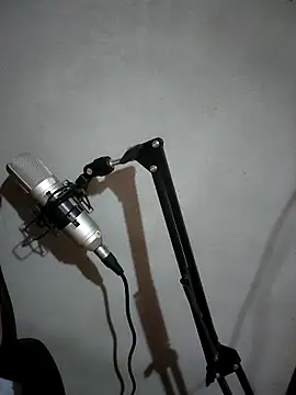 Snapshot of Meoweo_23 chatting on November 2025 10:31:02 PM Meoweo 23 online show from November 2025 10:31:02 PM