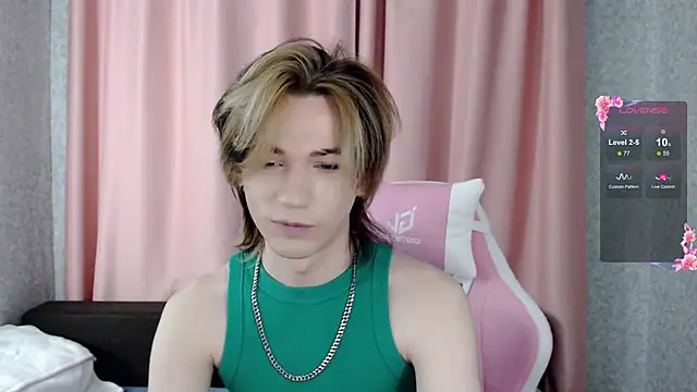 evan reinhart online show from October 2025 03:22:02 PM