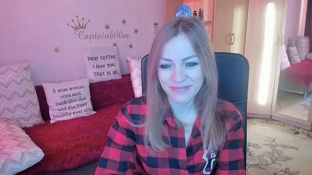 Snapshot of Tiffany_Bates chatting on October 2025 04:07:01 AM Tiffany Bates online show from October 2025 04:07:01 AM