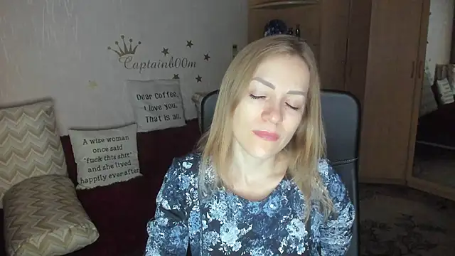 Snapshot of Tiffany_Bates chatting on October 2025 03:07:02 AM Tiffany Bates online show from October 2025 03:07:02 AM