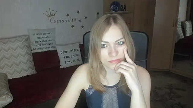 Snapshot of Tiffany_Bates chatting on November 2025 03:16:02 AM Tiffany Bates online show from November 2025 03:16:02 AM