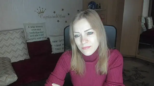 Snapshot of Tiffany_Bates chatting on November 2025 03:17:01 AM Tiffany Bates online show from November 2025 03:17:01 AM