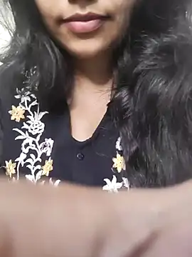 Snapshot of Miss_Rose__ chatting on September 2025 04:12:02 PM Miss Rose online show from September 2025 04:12:02 PM