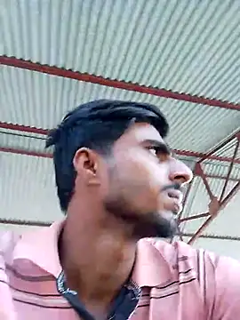 Snapshot of LesserUpset chatting on October 2025 04:18:02 AM LesserUpset online show from October 2025 04:18:02 AM