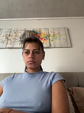 anna evans09 online show from October 2025 01:23:02 PM