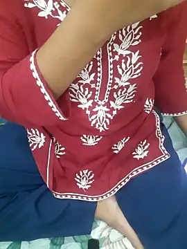 Snapshot of Minakshi_677 chatting on October 2025 05:53:02 AM Minakshi 677 online show from October 2025 05:53:02 AM