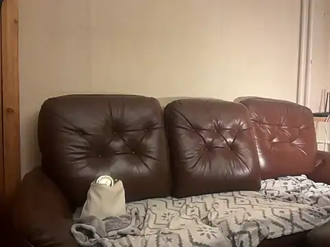 Serendiqpitty online show from October 2025 09:34:02 PM