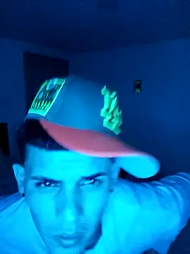 Snapshot of Pingasaboy20 chatting on September 2025 05:23:01 AM Pingasaboy20 online show from September 2025 05:23:01 AM