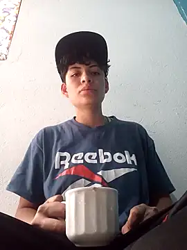 Owen tomboy online show from October 2025 07:36:02 PM