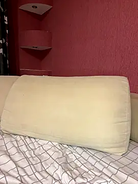 Im Regina online show from October 2025 05:00:01 PM