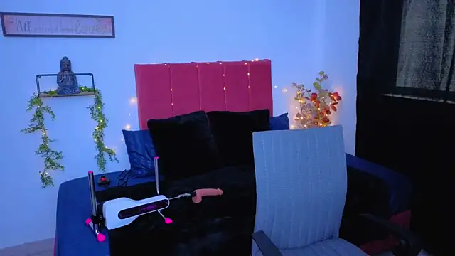 pequitasmedusa9 online show from October 2025 06:19:02 PM