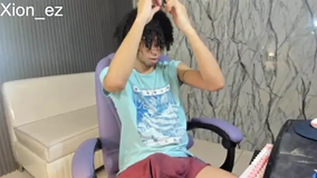 Snapshot of xion_ez chatting on June 2026 07:38:02 PM xion ez online show from June 2026 07:38:02 PM