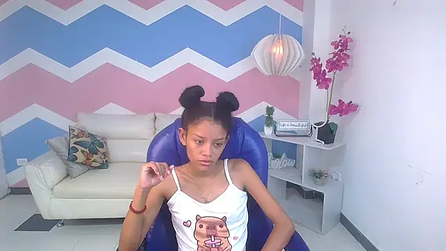 adisson petite1 online show from October 2025 12:24:02 PM