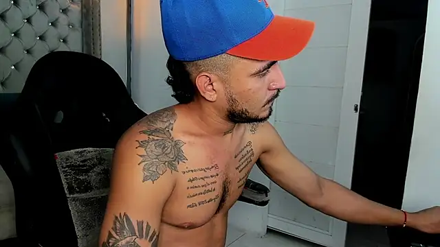 Kevinfox23cms online show from October 2025 03:46:02 PM