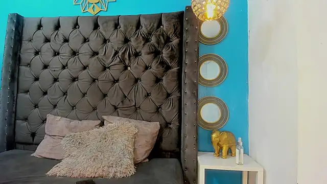 Kevinfox23cms online show from October 2025 05:41:02 AM