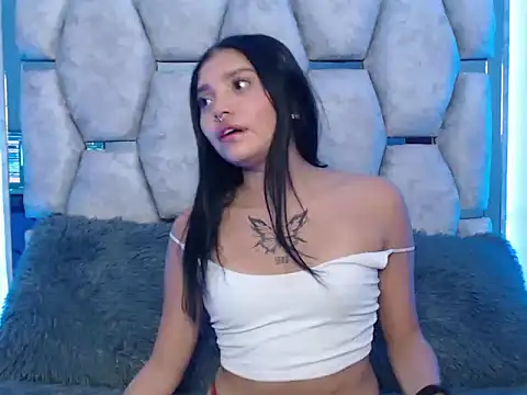 AnalyMilles online show from October 2025 10:27:02 AM