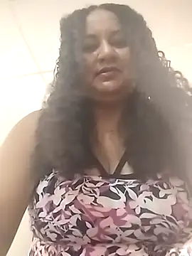 MEYBELLATINA online show from February 2026 08:49:02 PM