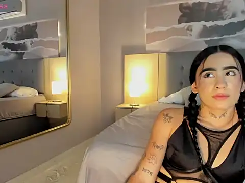  Kitty cutee online show from September 2025 09:51:01 PM