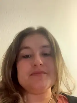 BuzzBunni69 online show from November 2025 12:32:01 AM