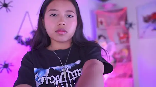 Zoe Skyler online show from October 2025 04:19:02 PM