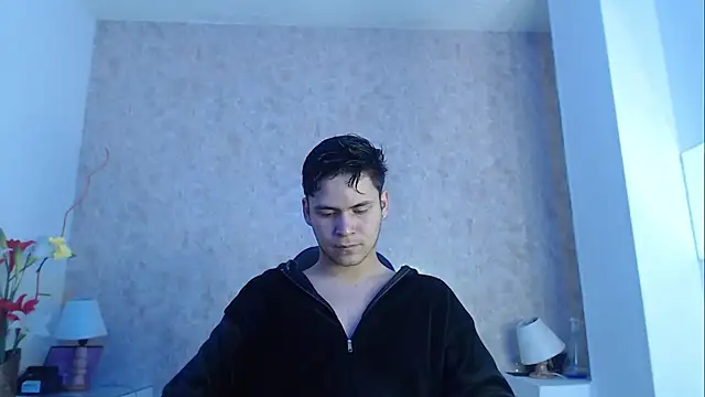 Snapshot of Aaron_Foxxx chatting on October 2025 12:13:02 PM Aaron Foxxx online show from October 2025 12:13:02 PM