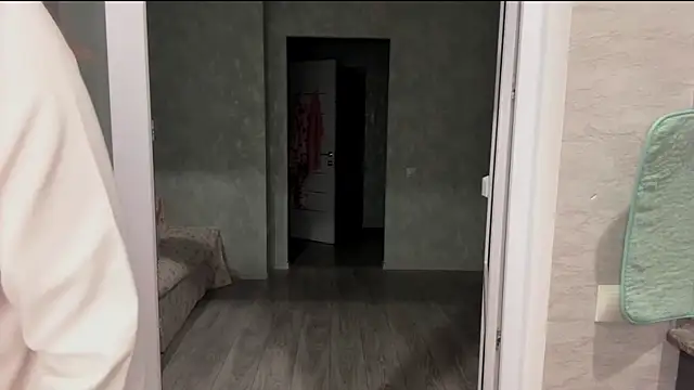 Snapshot of FawnDubler chatting on October 2025 06:17:01 PM FawnDubler online show from October 2025 06:17:01 PM