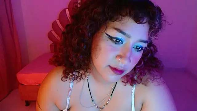 BlueeVelvet online show from October 2025 11:27:02 PM