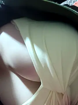 Paul-paul11 online show from March 2026 09:41:02 PM