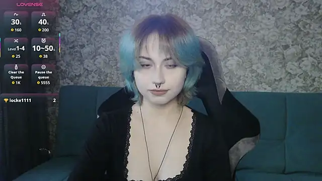 LeisaHopperstad online show from April 2026 02:12:02 PM