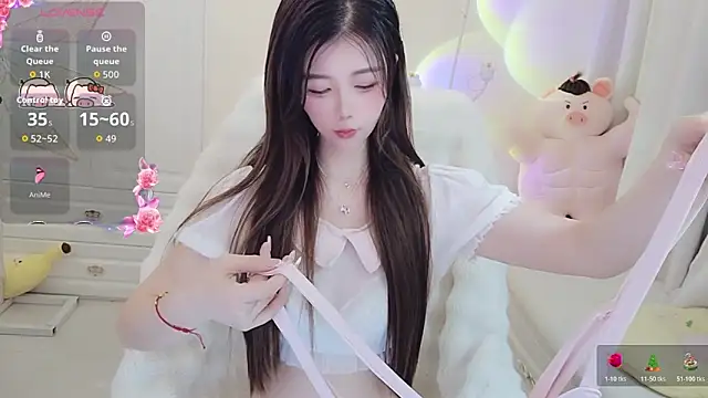 Coco-Di online show from November 2025 02:00:02 AM