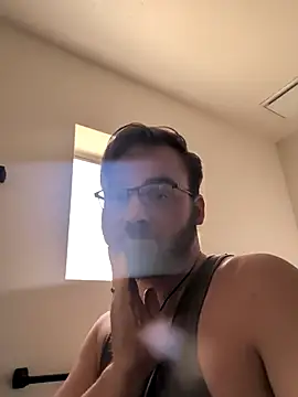 bear8t online show from October 2025 04:24:02 PM