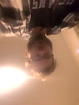 bear8t online show from October 2025 07:01:01 AM