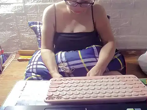 Snapshot of hyhy_99 chatting on October 2025 12:29:05 AM hyhy 99 online show from October 2025 12:29:05 AM