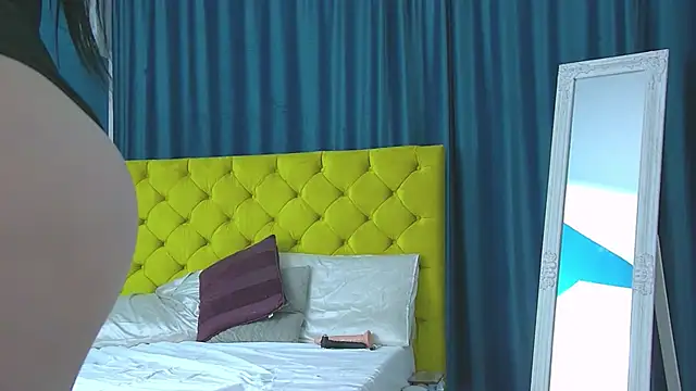 RubyHills online show from December 2025 05:48:01 AM