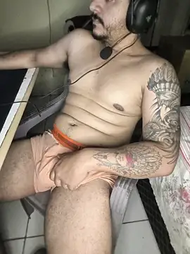 gtzmoreno online show from May 2026 08:16:02 PM