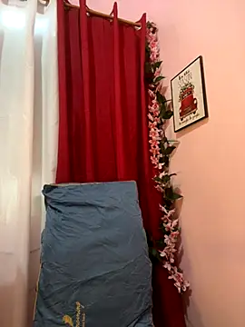 Snapshot of pinayscarlet chatting on November 2025 07:36:02 AM pinayscarlet online show from November 2025 07:36:02 AM