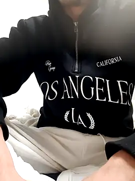 Snapshot of herkes26 chatting on October 2025 10:09:02 PM herkes26 online show from October 2025 10:09:02 PM