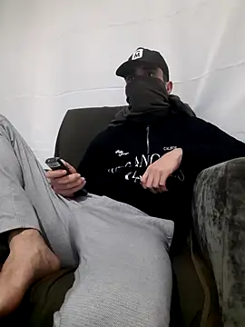 herkes26 online show from December 2025 06:05:01 PM