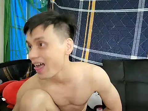 Snapshot of Rty-HF chatting on October 2025 07:54:01 AM Rty-HF online show from October 2025 07:54:01 AM