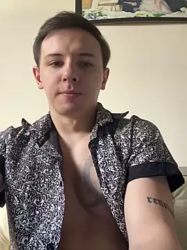 KirilStella online show from October 2025 09:54:02 AM